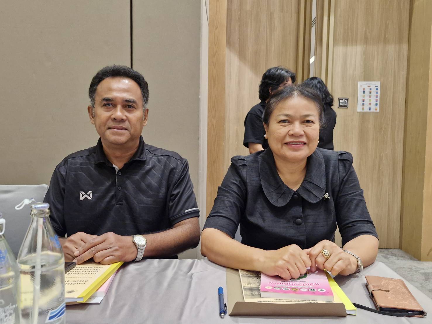 พช.โชคชัย นครราชสีมา ขานรับนโยบายเสริมสร้างพลเมืองคุณภาพ ร่วมประชุมเชิงปฏิบัติการฯ มุ่งเป้าขับเคลื่อนหมู่บ้านรณรงค์ไม่ขายเสียง