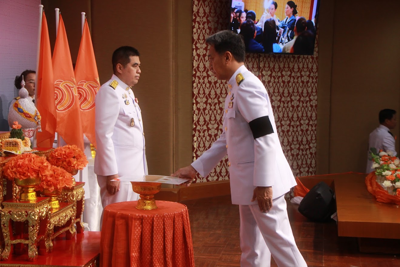 พช.โชคชัย นครราชสีมา ร่วมพิธีมอบแบบลายผ้าพระราชทาน ปี 2569 “ลายขอสมเด็จฯ – เจ้าฟ้าฯ” และ “ลายบุปผาบรมราชินีนาถ”